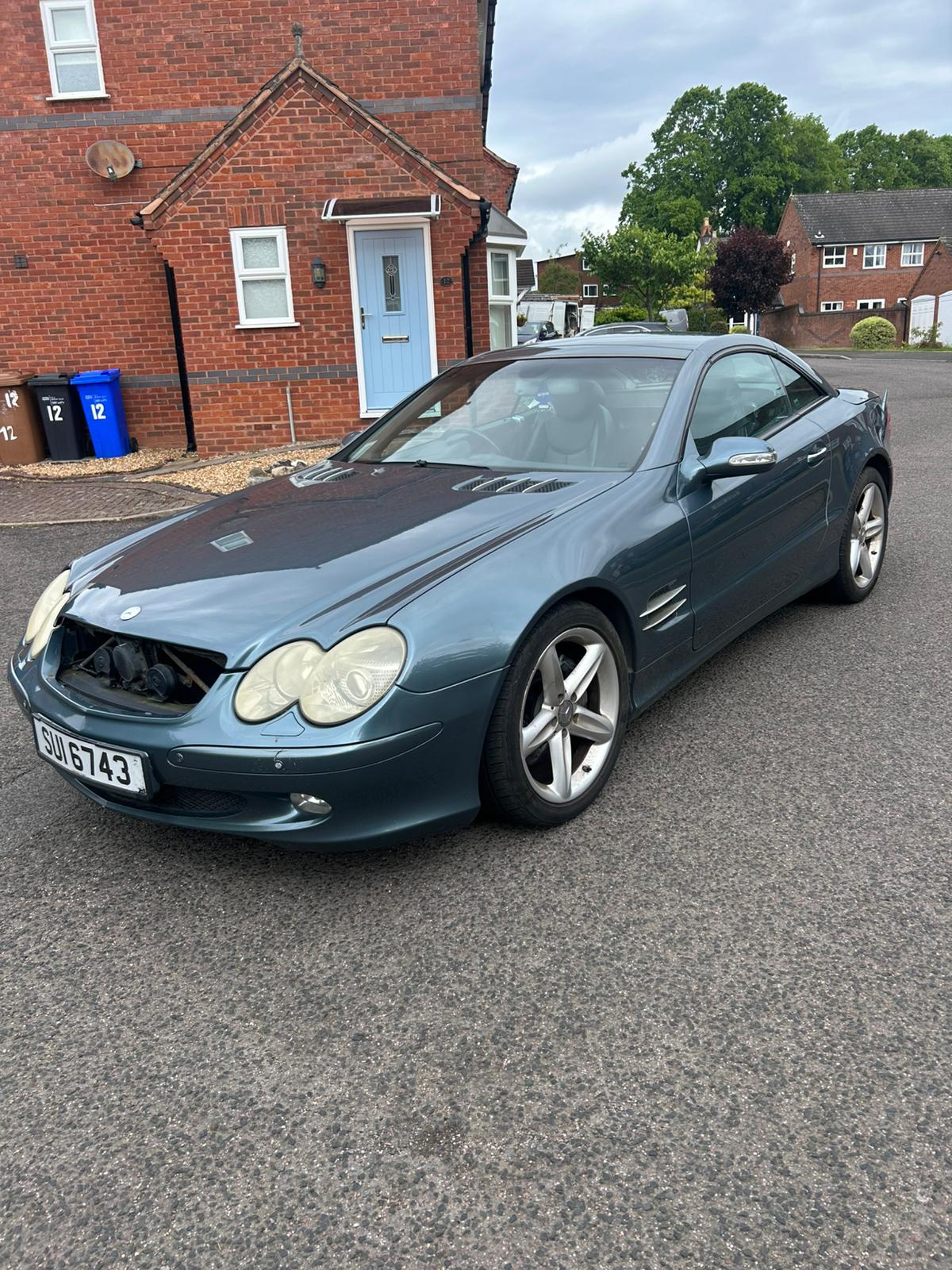 Mercedes SL recovered by Swift Lift Recover